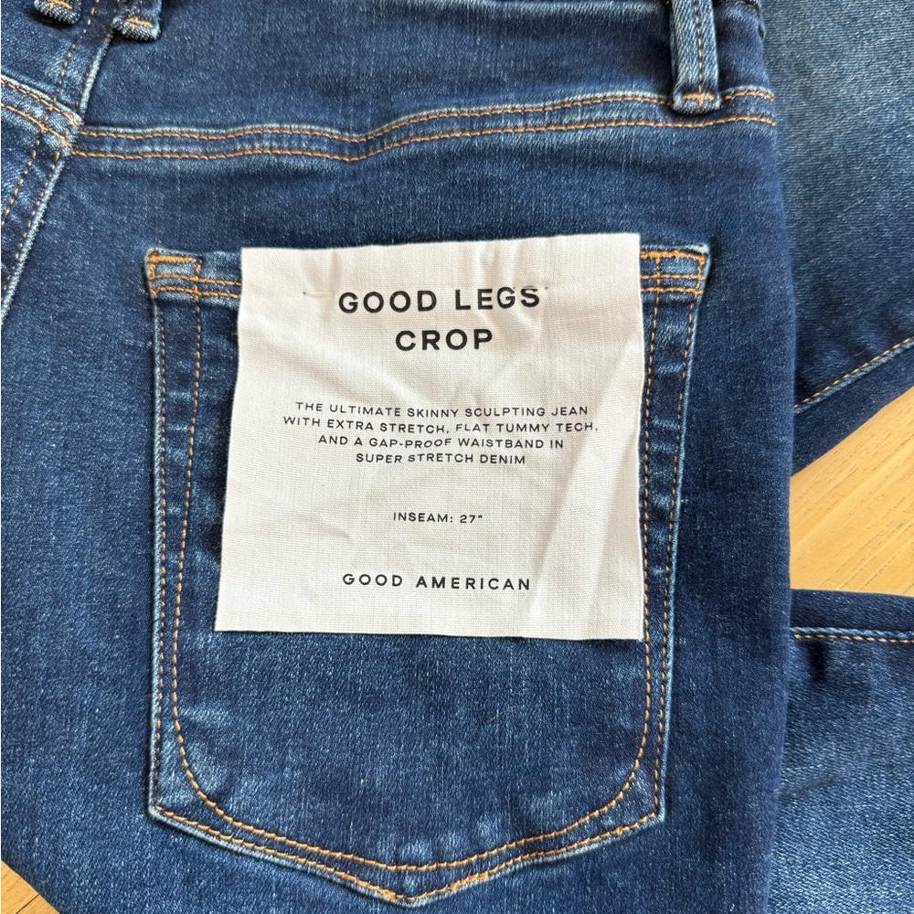 Good American High Rise Crop Blue Jeans, Size 6-12, NWT! - Picture 9 of 9